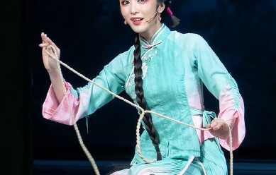 越剧演员李云霄为何能获得如此高关注？