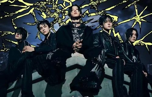 威神V新专辑试听歌曲在哪里可以收听？