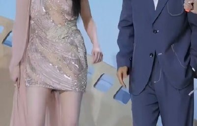 魏晨和关晓彤合作过哪些歌曲？