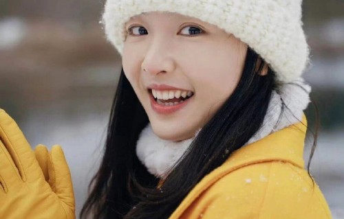 吴倩的女儿长得更像爸爸还是妈妈？