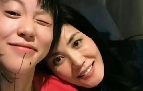 窦靖童在《歌手2026》唱了王菲和窦唯哪些经典歌曲？