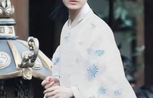 与君歌开播五周年，成毅张予曦主演故事鲜活|程若鱼|齐焱|新故事|早点|年间