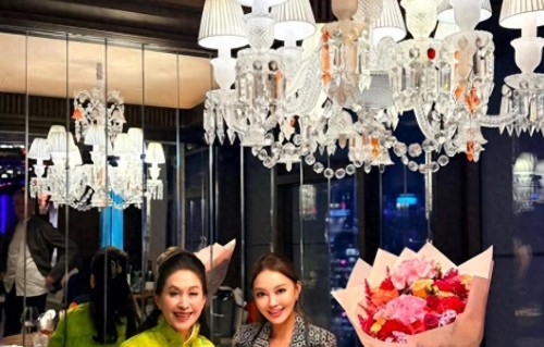 TVB前小生前妻离婚6年事业逆袭，样貌升级，获保险女王设宴庆生