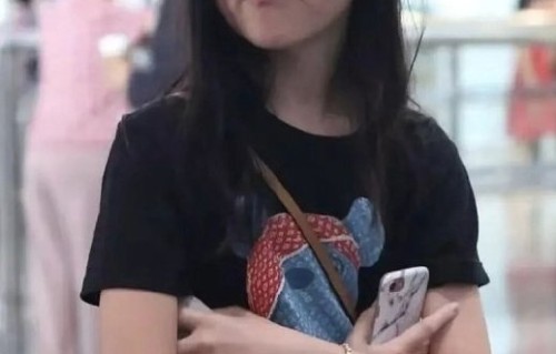 李嫣的闺蜜是谁？