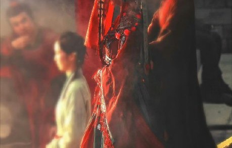 虞书欣新剧《念相思》的鬼新娘造型为何引发热议？|古子成|何盼|婚服|重工|剧情