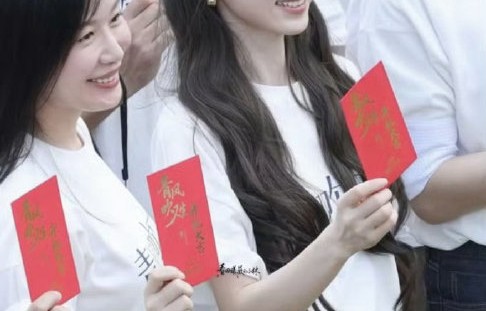《青风吹又生》改编自哪部小说？剧情主要讲什么？