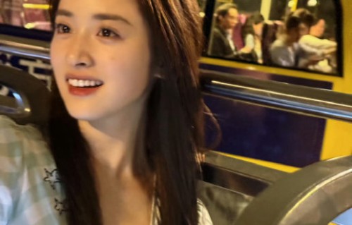 沈月香港游客照出圈对其个人事业发展有何影响？
