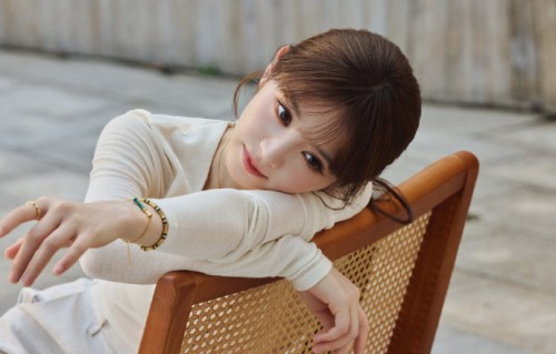 《我的天才女友》的制片人获得过哪些奖项？