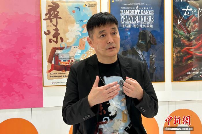 4月2日下午,台湾演员李志希在成都接受采访。中新社记者 王鹏 摄