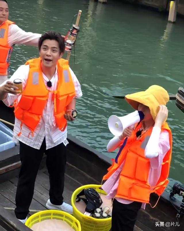打开网易新闻 查看精彩图片