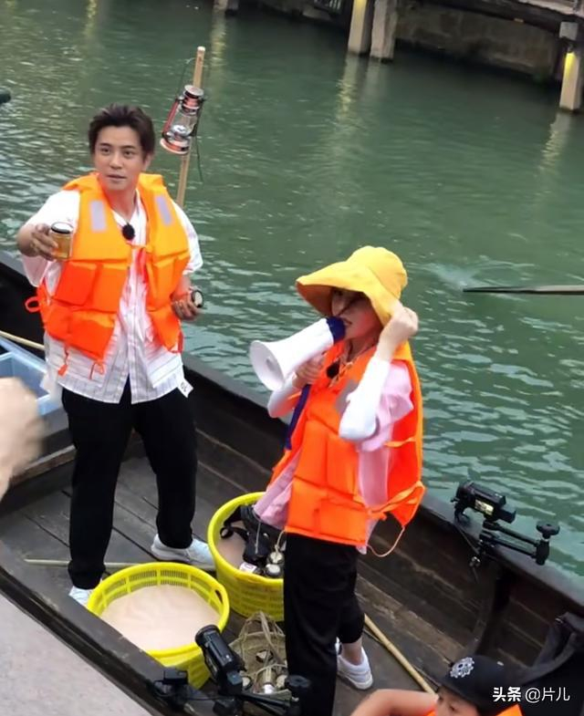 打开网易新闻 查看精彩图片
