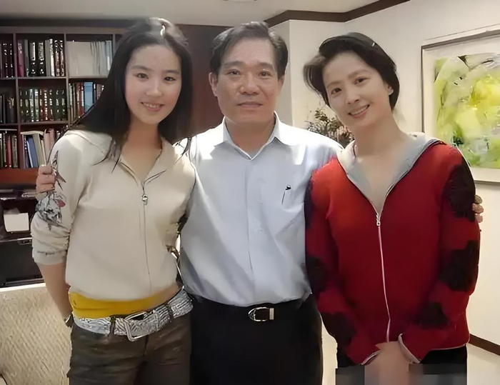  打开网易新闻 查看精彩图片 