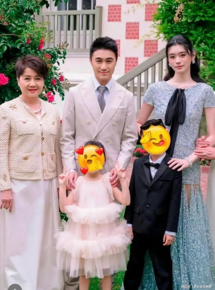 打开网易新闻 查看精彩图片