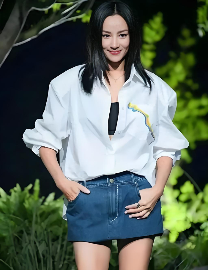 瞿颖