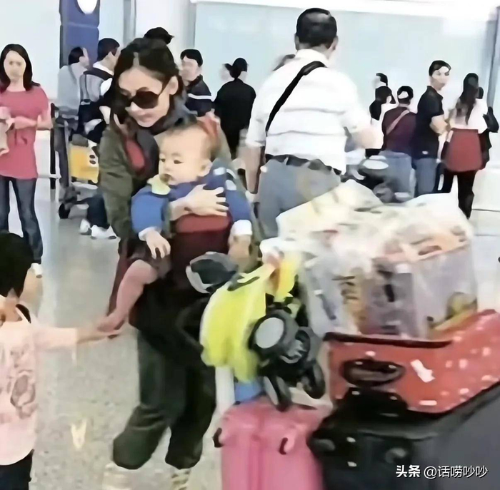 图片加载中…